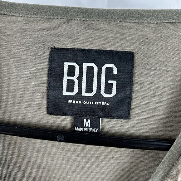 BDG Urban Outfitters Medium Borg Sherpa Vest Brown Zip Pockets Sleeveless Cozy - Picture 5 of 12